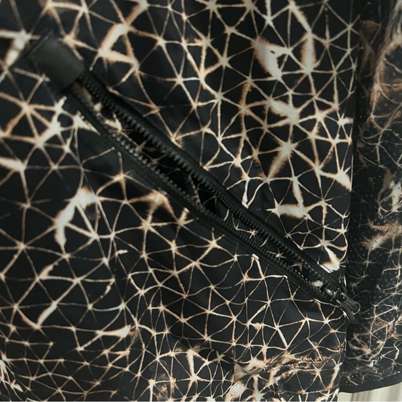 Lululemon Miss Misty II Jacket Size 4 SCMX Star Crushed Multi WindH2O Resist - Picture 4 of 7